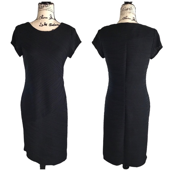 TRIBAL - Short sleeve Body-Con Dress - M - Picture 1 of 16